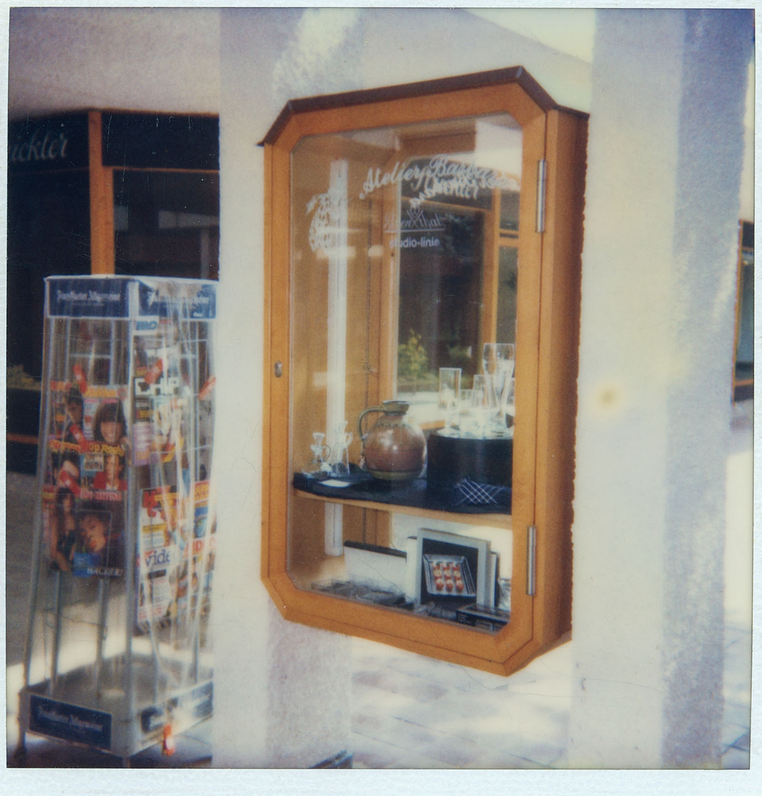 Schaukästen, 8-eckig auf Gehrung