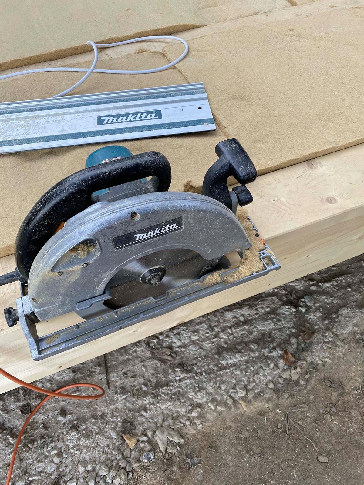 Holzskeletthaus - Dämmung GUTEX Thermosafe Holzskeletthaus - Dämmung GUTEX Thermosafe