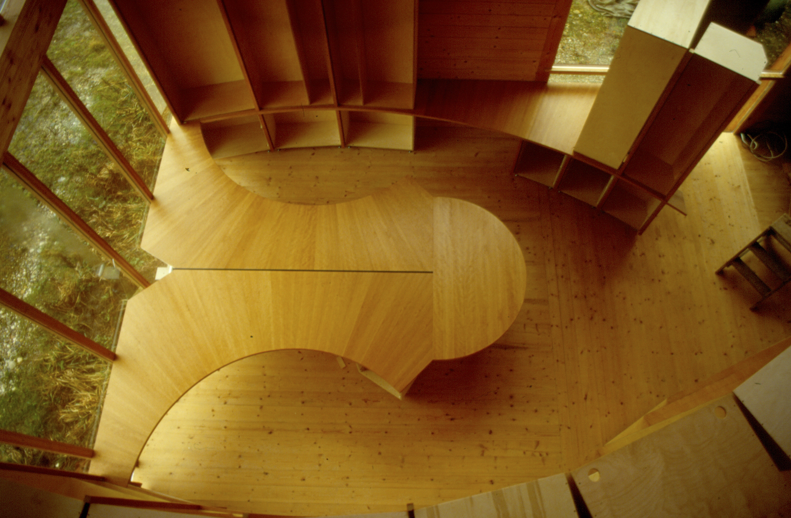 Büroeinrichtung Mayer - Schreibtische 1993